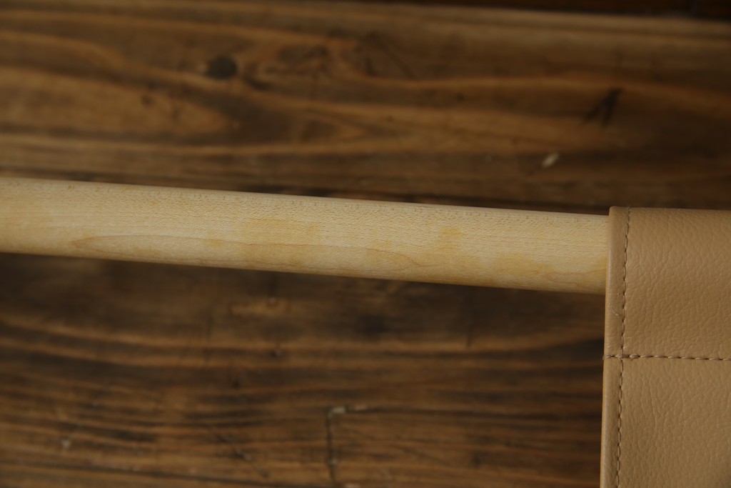 中古　美品　旭川家具　cosine(コサイン)　ブナ材　折りたためる軽量ドレスラック　(R-085158)