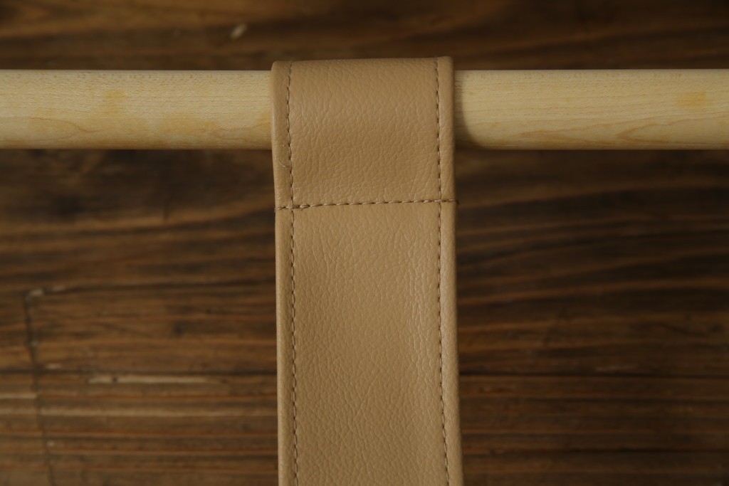 中古　美品　旭川家具　cosine(コサイン)　ブナ材　折りたためる軽量ドレスラック　(R-085158)