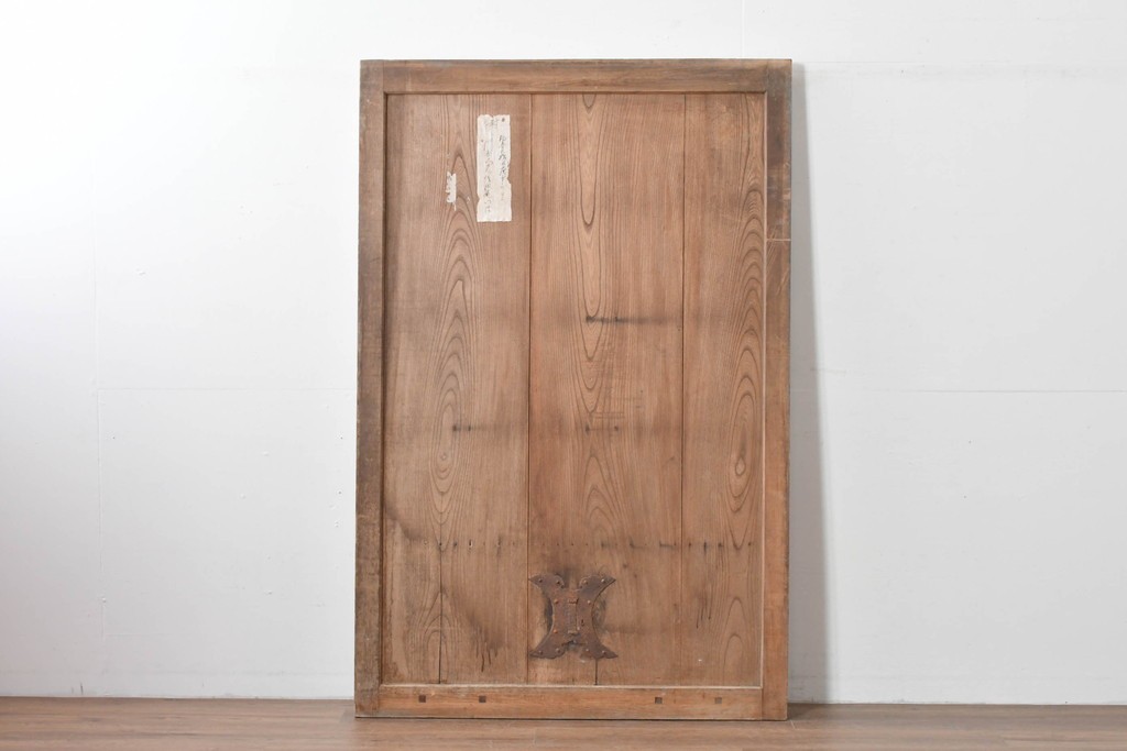 アンティーク建具　明治～大正　総欅(ケヤキ)材　力強い木目が印象的な蔵戸1枚　(R-085159)