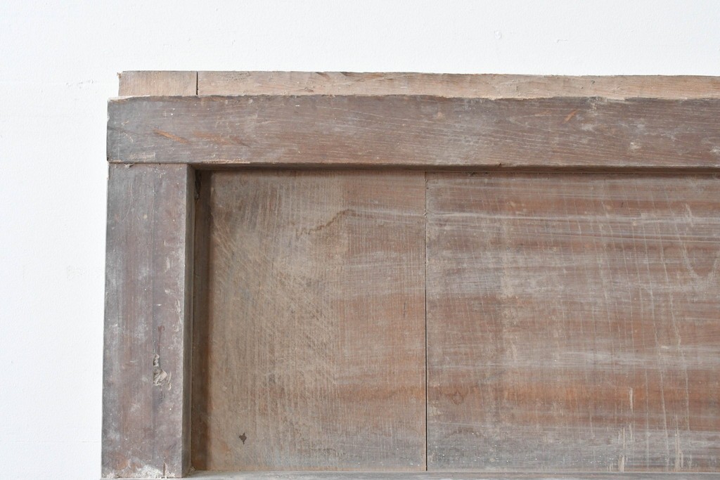アンティーク建具　明治～大正　総欅(ケヤキ)材　力強い木目が印象的な蔵戸1枚　(R-085159)