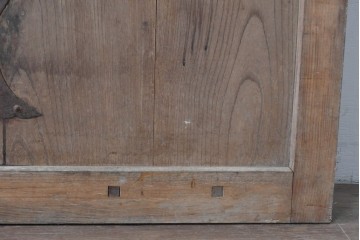 アンティーク建具　明治～大正　総欅(ケヤキ)材　力強い木目が印象的な蔵戸1枚　(R-085159)