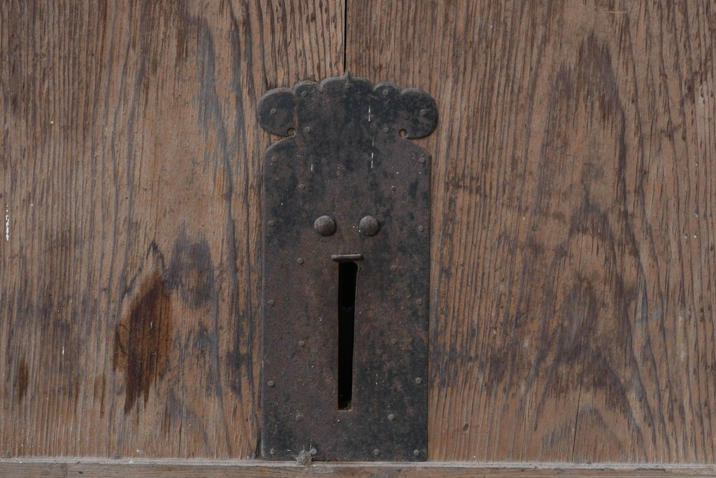 アンティーク建具　明治～大正　経年を感じる素朴な風合いの蔵戸1枚　(R-085161)