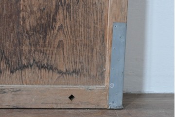 アンティーク建具　明治～大正　時代を経た素朴な風合いが味わい深い升目蔵戸1枚　(R-085162)