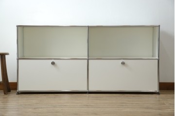中古　美品　スイス　USMハラー(USM Haller)　モジュール構造のサイドボード　定価約27万円相当　(R-085165)