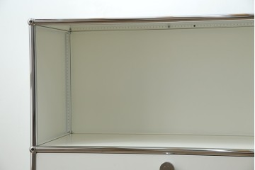 中古　美品　スイス　USMハラー(USM Haller)　モジュール構造のサイドボード　定価約27万円相当　(R-085165)