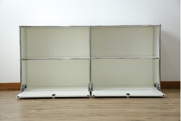 中古　美品　スイス　USMハラー(USM Haller)　モジュール構造のサイドボード　定価約27万円相当　(R-085165)