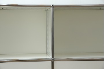 中古　美品　スイス　USMハラー(USM Haller)　モジュール構造のサイドボード　定価約27万円相当　(R-085165)