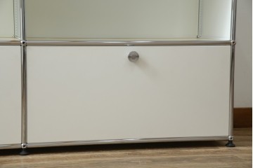 中古　美品　スイス　USMハラー(USM Haller)　モジュール構造のサイドボード　定価約27万円相当　(R-085165)