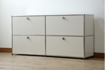 中古　美品　スイス　USMハラー(USM Haller)　モジュール構造のサイドボード　定価約33万4千円相当　(R-085166)