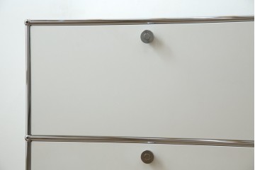 中古　美品　スイス　USMハラー(USM Haller)　モジュール構造のサイドボード　定価約33万4千円相当　(R-085166)