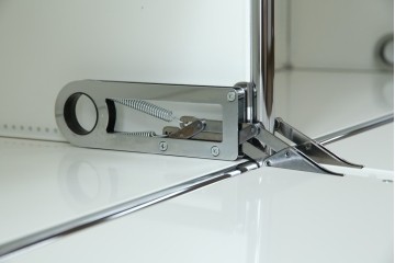 中古　美品　スイス　USMハラー(USM Haller)　モジュール構造のサイドボード　定価約33万4千円相当　(R-085166)