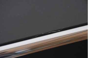 中古　美品　スイス　USMハラー(USM Haller)　クロームフレームにブラックの棚板を組み合わせたシンプルなオープンラック　定価約14万6千円相当　(R-085168)