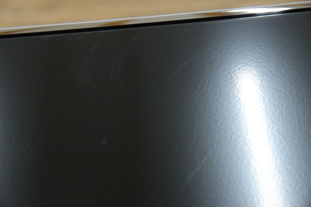 中古　美品　スイス　USMハラー(USM Haller)　クロームフレームにブラックの棚板を組み合わせたシンプルなオープンラック　定価約14万6千円　(R-085168)