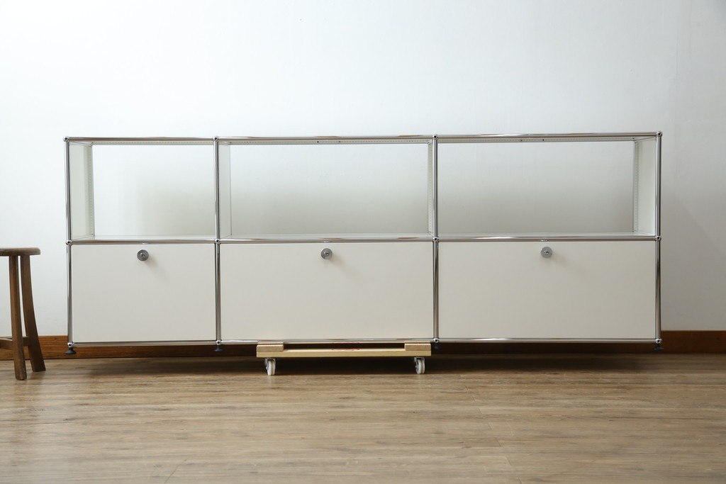 中古　美品　スイス　USMハラー(USM Haller)　モジュール構造のオープンサイドボード　定価約38万4千円　(R-085169)