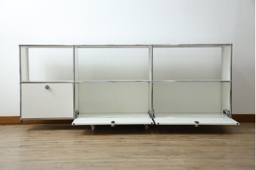 中古　美品　スイス　USMハラー(USM Haller)　モジュール構造のオープンサイドボード　定価約38万4千円　(R-085169)