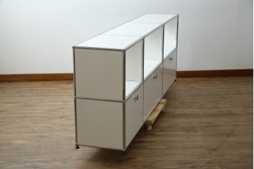 中古　美品　スイス　USMハラー(USM Haller)　モジュール構造のオープンサイドボード　定価約38万4千円　(R-085169)