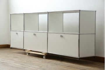 中古　美品　スイス　USMハラー(USM Haller)　モジュール構造のオープンサイドボード　定価約38万4千円　(R-085169)