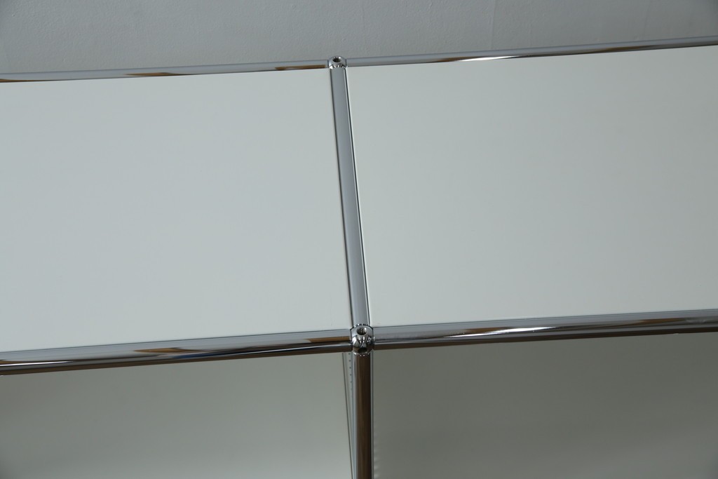 中古　美品　スイス　USMハラー(USM Haller)　モジュール構造のオープンサイドボード　定価約38万4千円　(R-085169)