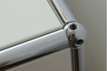 中古　美品　スイス　USMハラー(USM Haller)　モジュール構造のオープンサイドボード　定価約38万4千円　(R-085169)