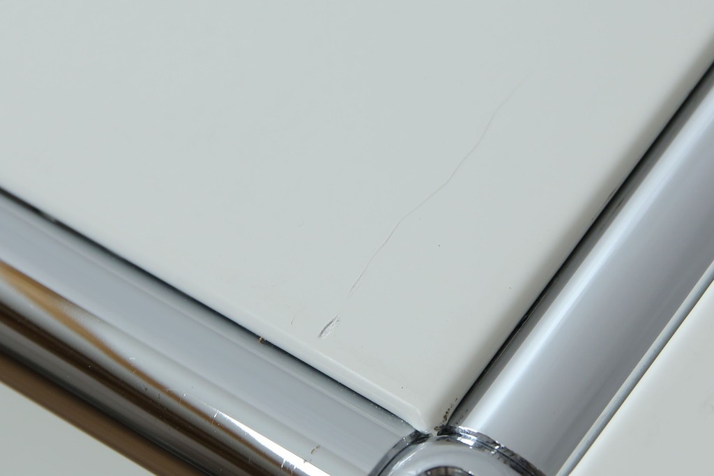 中古　美品　スイス　USMハラー(USM Haller)　モジュール構造のオープンサイドボード　定価約38万4千円　(R-085169)