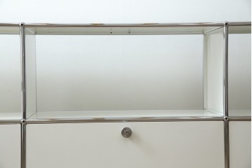中古　美品　スイス　USMハラー(USM Haller)　モジュール構造のオープンサイドボード　定価約38万4千円　(R-085169)