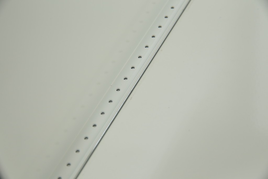 中古　美品　スイス　USMハラー(USM Haller)　モジュール構造のオープンサイドボード　定価約38万4千円　(R-085169)