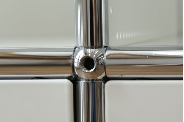 中古　美品　スイス　USMハラー(USM Haller)　モジュール構造のオープンサイドボード　定価約38万4千円　(R-085169)