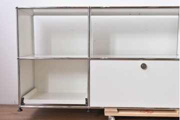 中古　美品　スイス　USMハラー(USM Haller)　モジュール構造のオープンサイドボード　定価約38万4千円相当　(R-085169)