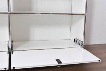 中古　美品　スイス　USMハラー(USM Haller)　モジュール構造のオープンサイドボード　定価約38万4千円相当　(R-085169)