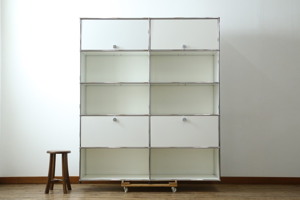 中古　美品　スイス　USMハラー(USM Haller)　ホームオフィスにもおすすめなスッキリとしたデザインの5段シェルフ　定価約63万1千円　(R-085171)