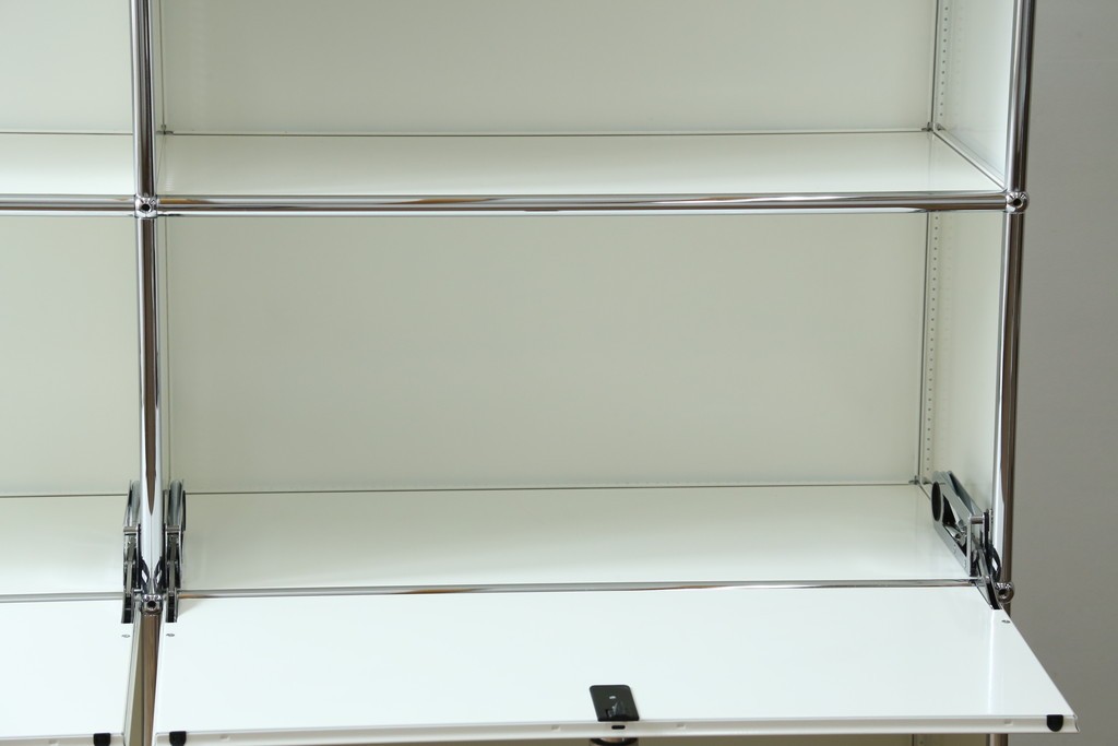 中古　美品　スイス　USMハラー(USM Haller)　ホームオフィスにもおすすめなスッキリとしたデザインの5段シェルフ　定価約63万1千円　(R-085171)