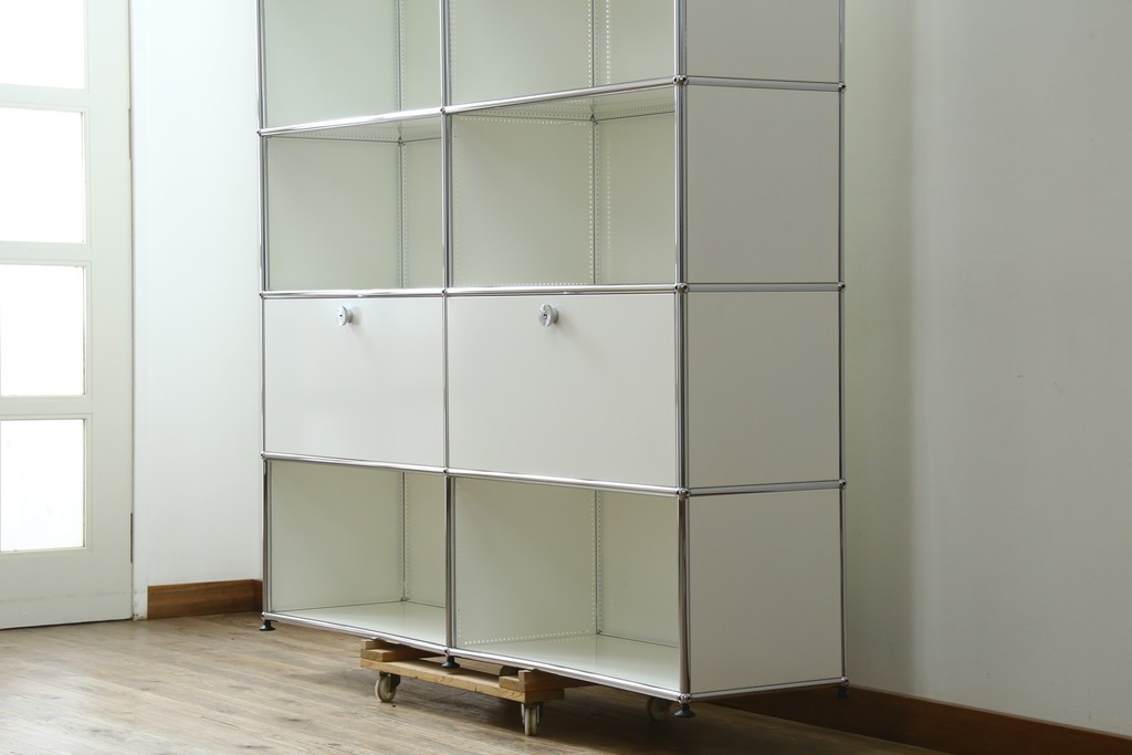中古　美品　スイス　USMハラー(USM Haller)　ホームオフィスにもおすすめなスッキリとしたデザインの5段シェルフ　定価約63万1千円　(R-085171)