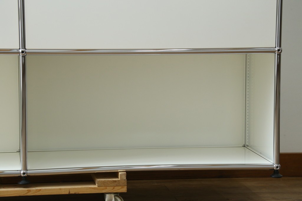 中古　美品　スイス　USMハラー(USM Haller)　ホームオフィスにもおすすめなスッキリとしたデザインの5段シェルフ　定価約63万1千円　(R-085171)