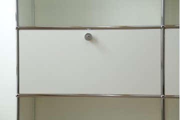 中古　美品　スイス　USMハラー(USM Haller)　ホームオフィスにもおすすめなスッキリとしたデザインの5段シェルフ　定価約63万1千円　(R-085172)