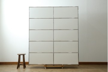 中古　美品　スイス　USMハラー(USM Haller)　ホームオフィスにもおすすめなスッキリとしたデザインの5段シェルフ　定価約63万1千円　(R-085172)