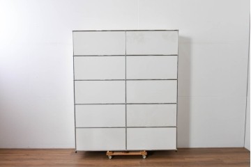 中古　美品　スイス　USMハラー(USM Haller)　ホームオフィスにもおすすめなスッキリとしたデザインの5段シェルフ　定価約63万1千円相当　(R-085172)