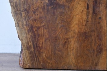 アメリカヴィンテージ　特大‼　美しいバール杢のクラロウォールナット材をそのままに活かした一枚板　(R-085173)