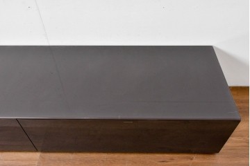 中古　美品　イタリア　Molteni&C(モルテーニ)　Luca Meda(ルカ・メダ)デザイン　特大!幅290cm　無駄を削ぎ落とした直線美が光るモダンな分割式テレビボード　(R-085174)　