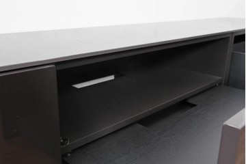 中古　美品　イタリア　Molteni&C(モルテーニ)　Luca Meda(ルカ・メダ)デザイン　特大!幅290cm　無駄を削ぎ落とした直線美が光るモダンな分割式テレビボード　(R-085174)　