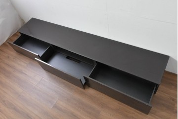 中古　美品　イタリア　Molteni&C(モルテーニ)　Luca Meda(ルカ・メダ)デザイン　特大!幅290cm　無駄を削ぎ落とした直線美が光るモダンな分割式テレビボード　(R-085174)　