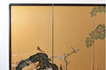 中古　美品　最高級品　名工　清光光雲作　宝石象嵌工芸品　煌びやかな花鳥図(桜・松・椿・楪・雉・雀)が目を引く贅を尽くした美術品級のワードローブ　定価約600万円相当　(R-085175)