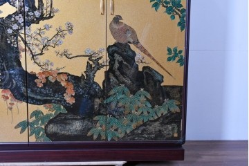 中古　美品　最高級品　名工　清光光雲作　宝石象嵌工芸品　煌びやかな花鳥図(桜・松・椿・楪・雉・雀)が目を引く贅を尽くした美術品級のワードローブ　定価約600万円相当　(R-085175)
