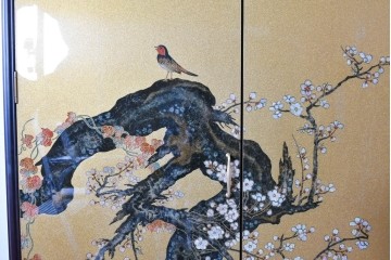 中古　美品　最高級品　名工　清光光雲作　宝石象嵌工芸品　煌びやかな花鳥図(桜・松・椿・楪・雉・雀)が目を引く贅を尽くした美術品級のワードローブ　定価約600万円相当　(R-085175)