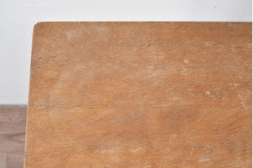 和製ヴィンテージ　籐(ラタン)　マガジンラック付き!自然素材ならではのあたたかみを感じるサイドテーブル　(R-085176)