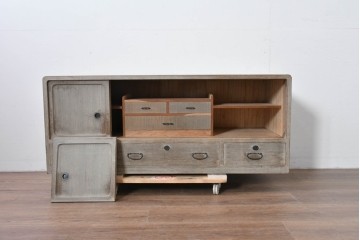 和製ヴィンテージ　味わい深い風合いの桐箪笥ローボード　(R-085177)