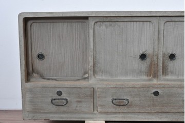 和製ヴィンテージ　味わい深い風合いの桐箪笥ローボード　(R-085177)