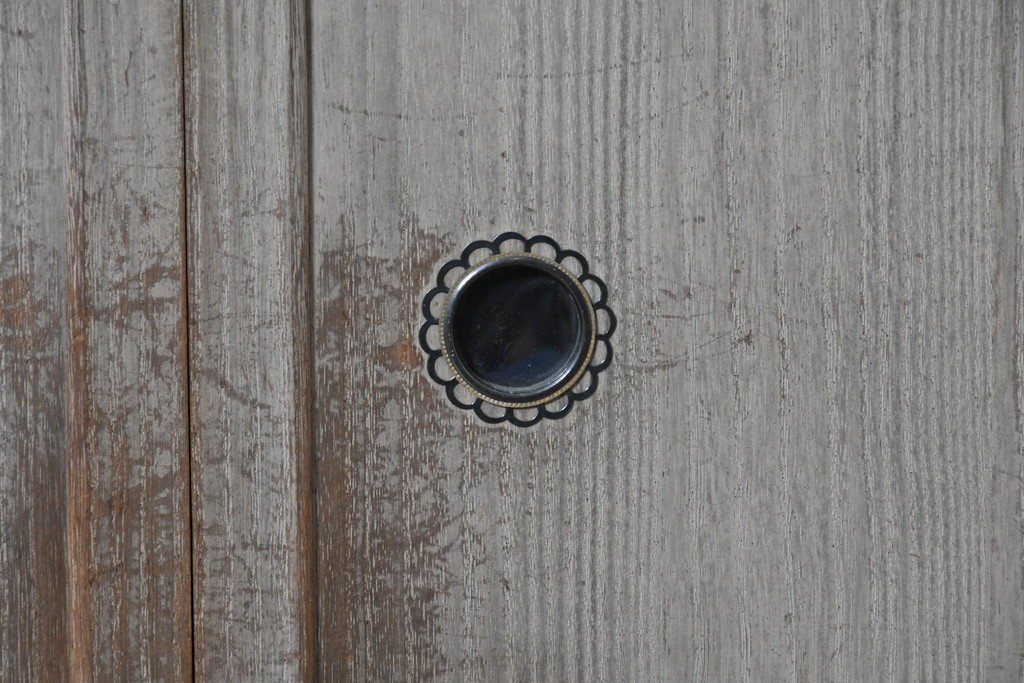 和製ヴィンテージ　味わい深い風合いの桐箪笥ローボード　(R-085177)