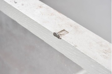 《ペイント仕上げ限定》　和製ヴィンテージ　タイル張りのデザインがレトロなたばこ屋さんのガラスケース　(R-085179)