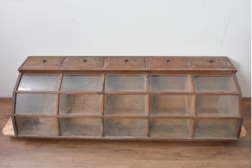 和製アンティーク　激レアデザイン!　古い駄菓子屋さんの上蓋式卓上ガラスケース　(R-085181)