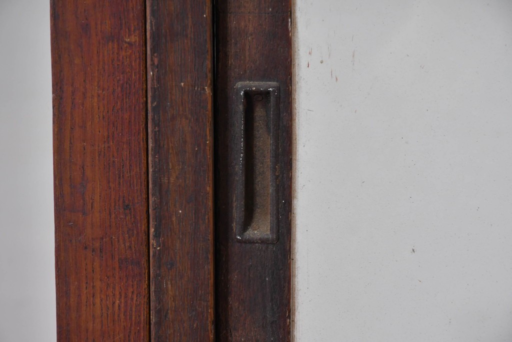 《ペイント仕上げ限定》　和製ヴィンテージ　ディスプレイと収納を兼ね備えた引き出し付きガラスケース　(R-085182)